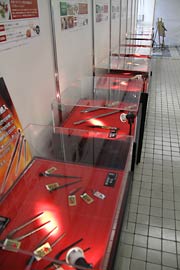 燕三条産品のディスプレー
