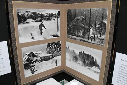 屏風仕立てにした作品