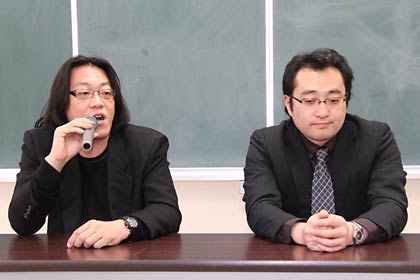 左がナシモト監督、右がプロデューサーの島田さん