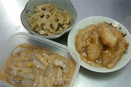 26日つくったイカの塩辛、車麩の揚げ煮、レンコンのきんぴら
