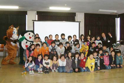 4年生全員で記念撮影