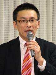 講師の伊藤綾英さん