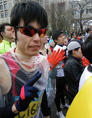東京マラソン2011の知的障害者男子10kmで5位入賞した土佐さん