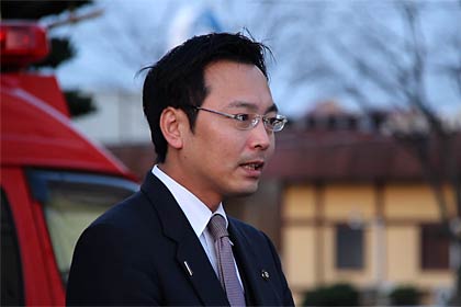  2次派遣隊を激励する国定市長
