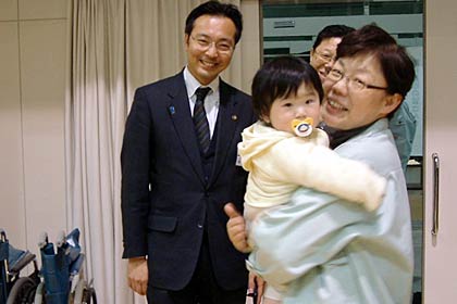 1歳の赤ちゃんも到着