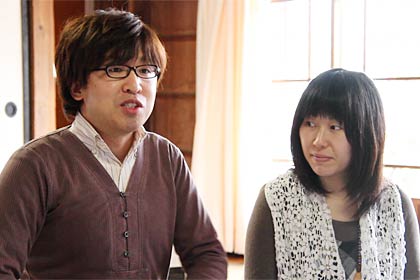 『長谷川泰ものがたり』を描いた恩田富太さん、周子さん夫婦