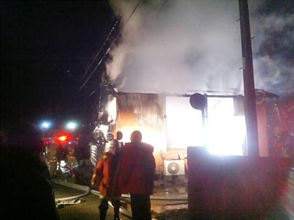 火事のあった三条市嘉坪川2地内の一戸建てアパート