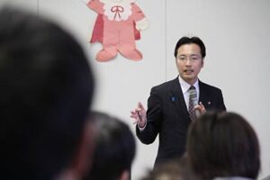 三条市総合福祉センターで開かれた三条市の考え方説明会