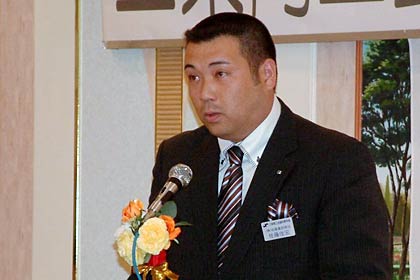 三条商工会議所青年部の佐藤佳宏会長