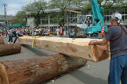 御柱建て