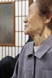 昔話を聞く会を開くきっかけになった幸田さん