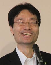 発起人の鈴木燕市長