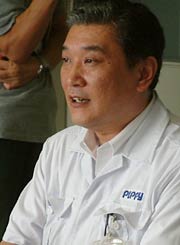 野島製作所の取り組みについて話す柴沢常務