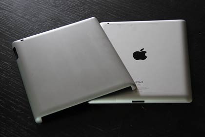 i武田金型製作所が8月10日に発売するiPad 2対応のオリジナルiPad専用金属ケース「iPad ARMOR」