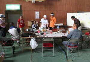 三条市下田体育館に開設された三条市災害ボランティアセンター下田本部