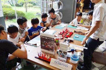 子どもたちに人気の体験コーナー