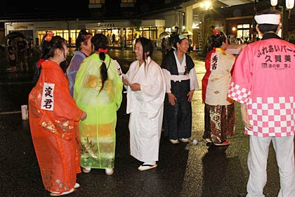 優勝した「江」の仮装