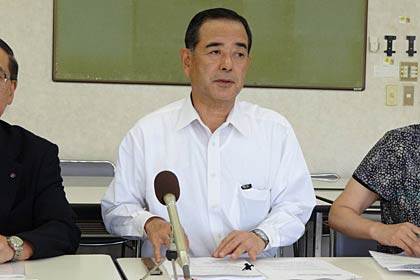 小中一体校の問題を考える会の外山会長