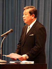 加茂暁星高校の飯沼学校長