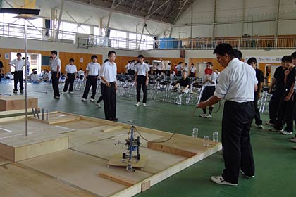 3日に平成23年度新潟県高等学校ロボット競技三条大会が開かれる新潟県央工業高校