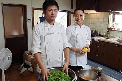 料理をふるまった「DAIDOCO」のオーナーシェフ