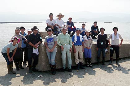 参加したボランティアで記念撮影