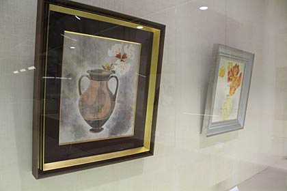 後期の作品と思われる壺をモチーフにした作品