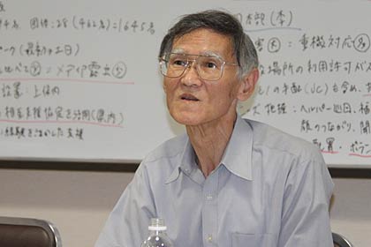 報告する川瀬理事長
