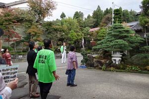 燕三条まちあるきで10月に行われたオープンガーデンのようす