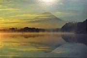「富士山・佐川忠則写真展」で展示されている佐川さんの作品