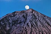 「富士山・佐川忠則写真展」で展示されている佐川さんの作品