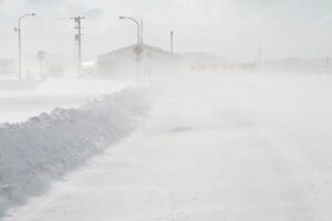31日からの強い寒気で大雪が見込まれることから県が豪雪警戒本部に変えて豪雪対策本部を設置