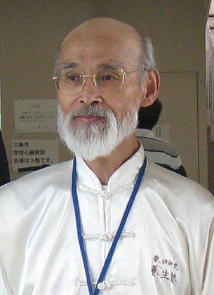 郭林新気功講座を主催する三条気功の会代表の佐竹
