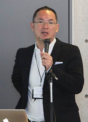 講演するスノーピークの山井社長