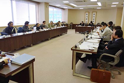 21日開かれた三条商工会議所の夏まつり検討特別委員会の第3回委員会