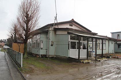 建設から37年たった園舎