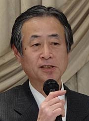 八幡宮の藤崎宮司