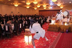 22日開かれた燕三条青年会議所の創立15周年記念式典と記念祝賀会
