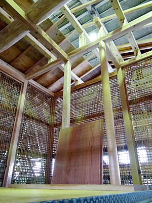 仮組みされた茶室「待庵」