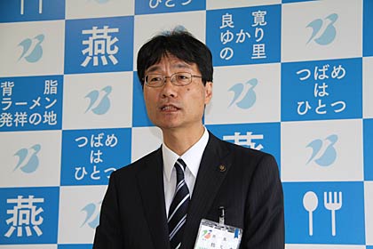 30日行われた鈴木燕市長の定例記者会見