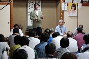 22日夜、焼却処理施設の地元の三条市福島新田甲自治会で三条市が行った震災廃棄物の広域受け入れについての説明会