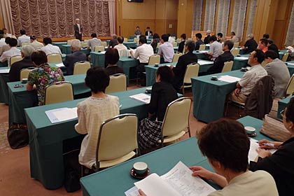  県央医師会応急診療所の現況報告会