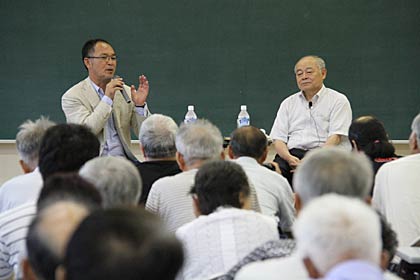  スノーピークの山井社長と小林名誉教授の対談