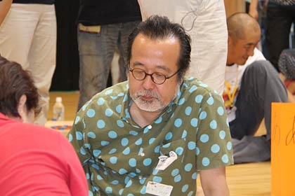 「みんなともだちプロジェクト」を立ち上げたシンガーソング絵本ライター中川ひろたかさんも参戦