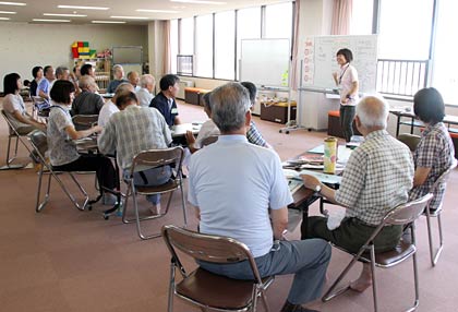 29日始まった「燕けんこう大学」