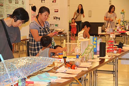 保育園園児の作品展示