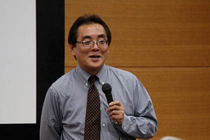 「防災思想の普及」で表彰を受けた三条市防災対策総合アドバイザーの群馬大学大学院・片田敏孝教授、7月16日行われた三条市地域防災セミナーで