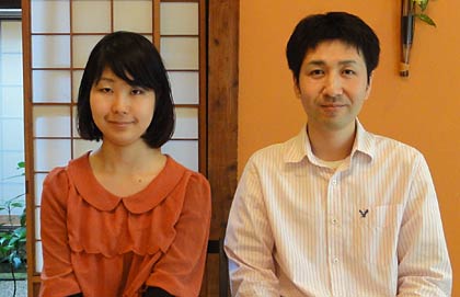  あかりの結婚式で挙式する渡辺さん夫婦