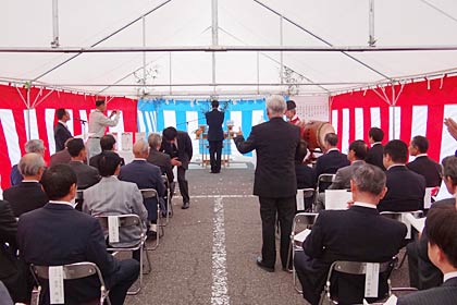 下田地域交流拠点施設として直売所兼加工所の新設やレストランの改装に伴って3日、行われた建設工事の安全祈願祭