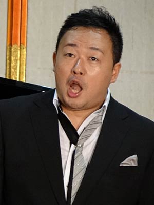  二期会会員のテノールの大槻孝志さん